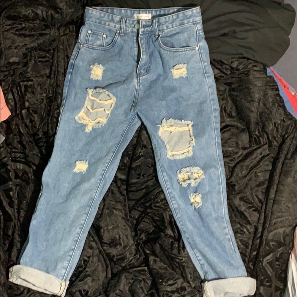 Ripped mom jeans